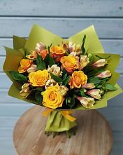 Букет цветов из:  Альстромерии и Розы в Чепелево