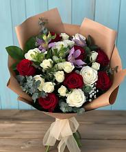 Букет цветов из:  Розы и Альстромерии в Чепелево