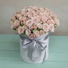 Цветочная композиция из Розы в шляпной коробке в Чепелево