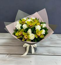 Букет цветов из:  Орхидеи и Розы #REPLACE_PRED# Чепелево