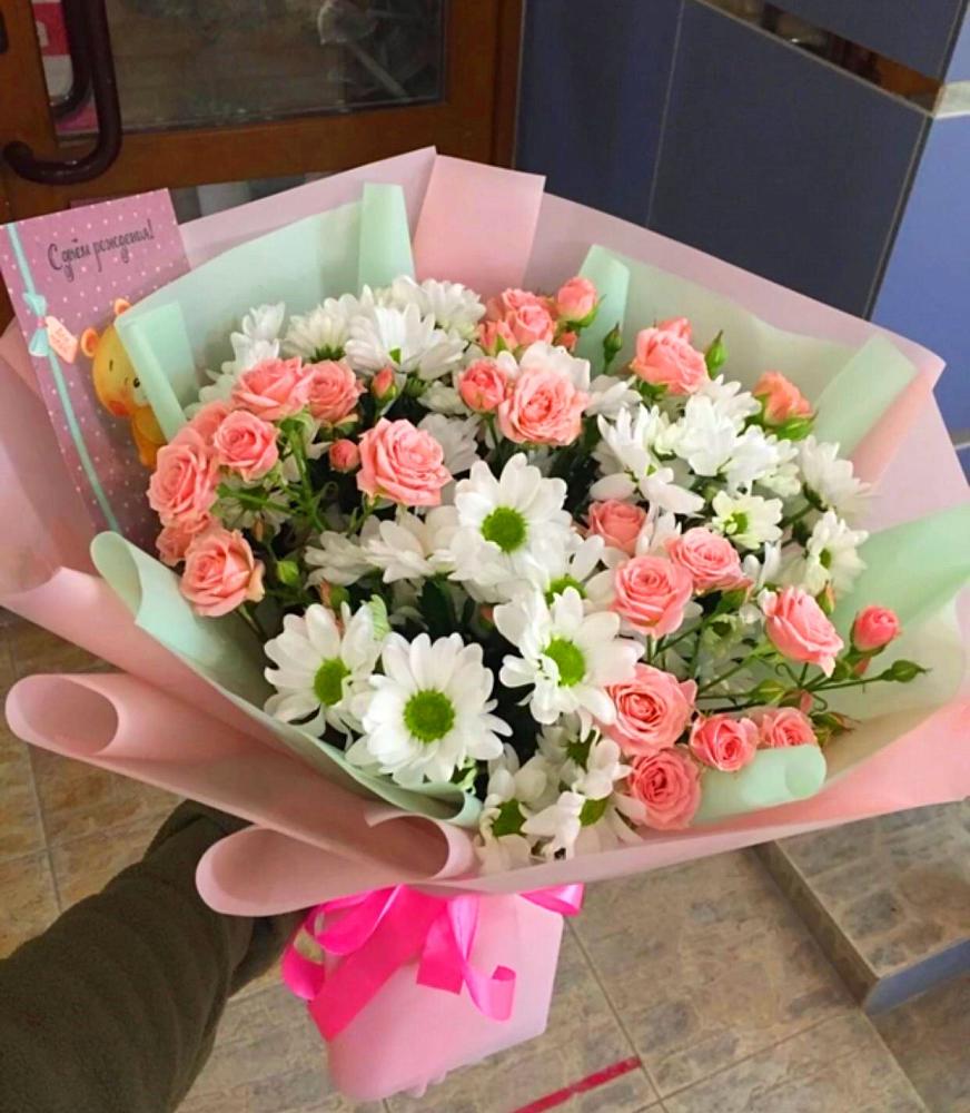 Букет цветов из: Розы и Хризантемы в Чепелево