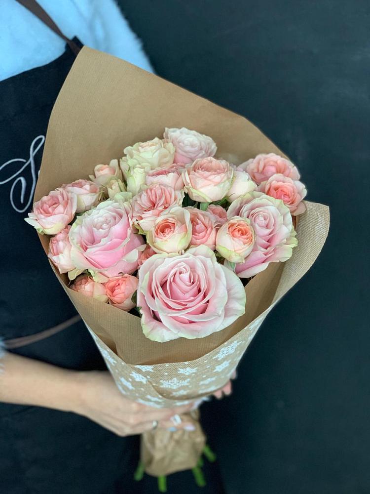 Букет цветов из: Хризантемы и Розы в Чепелево