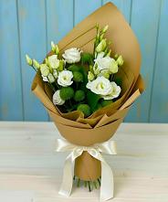 Букет цветов из:  Хризантемы и Лизиантусы #REPLACE_PRED# Чепелево