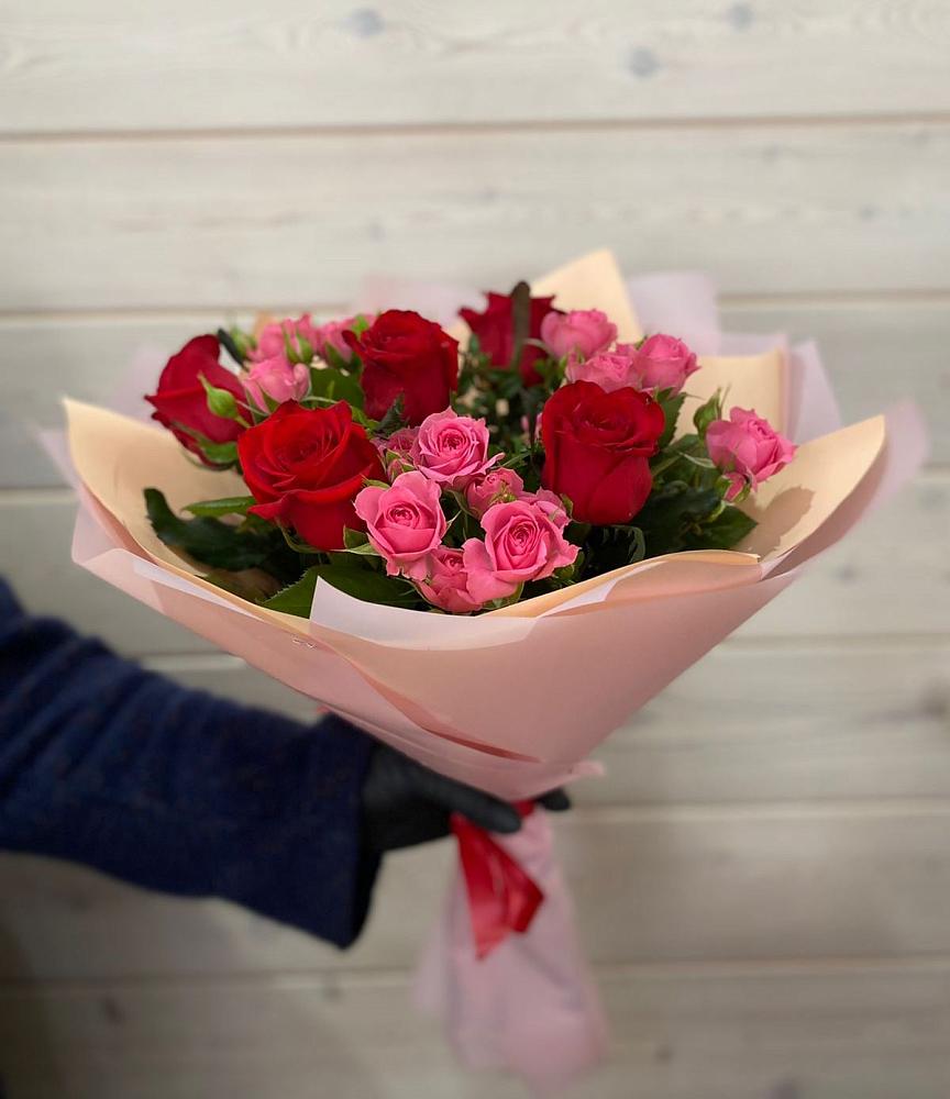 Букет цветов из: Розы в Чепелево