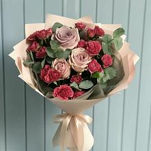 Букет цветов из:  Гвоздики и Розы в Чепелево